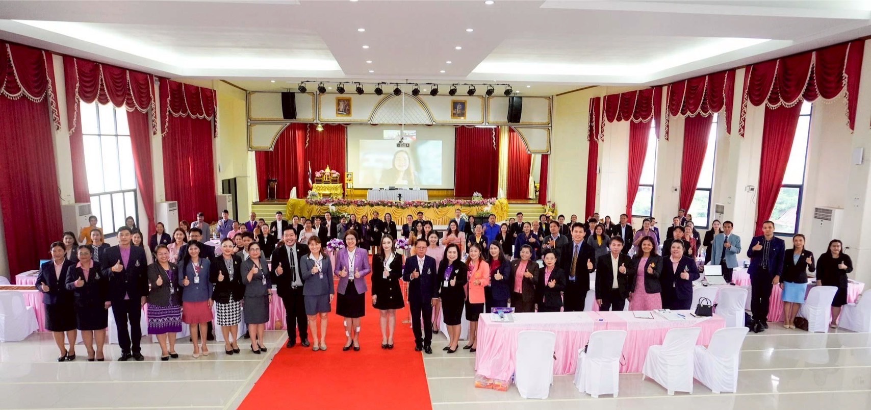 สพฐ. หนุน เขตพื้นที่ เคลื่อนคุณภาพการศึกษามาตรฐานสากล อย่างต่อเนื่อง ยกความฉลาดรู้สู่มาตรฐานสากล